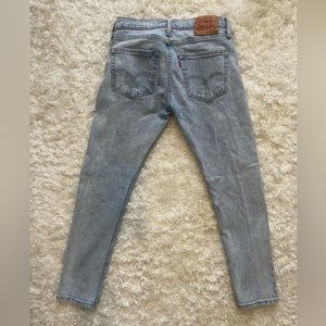 Levi’s Men’s 512 Slim Tapered Jeans